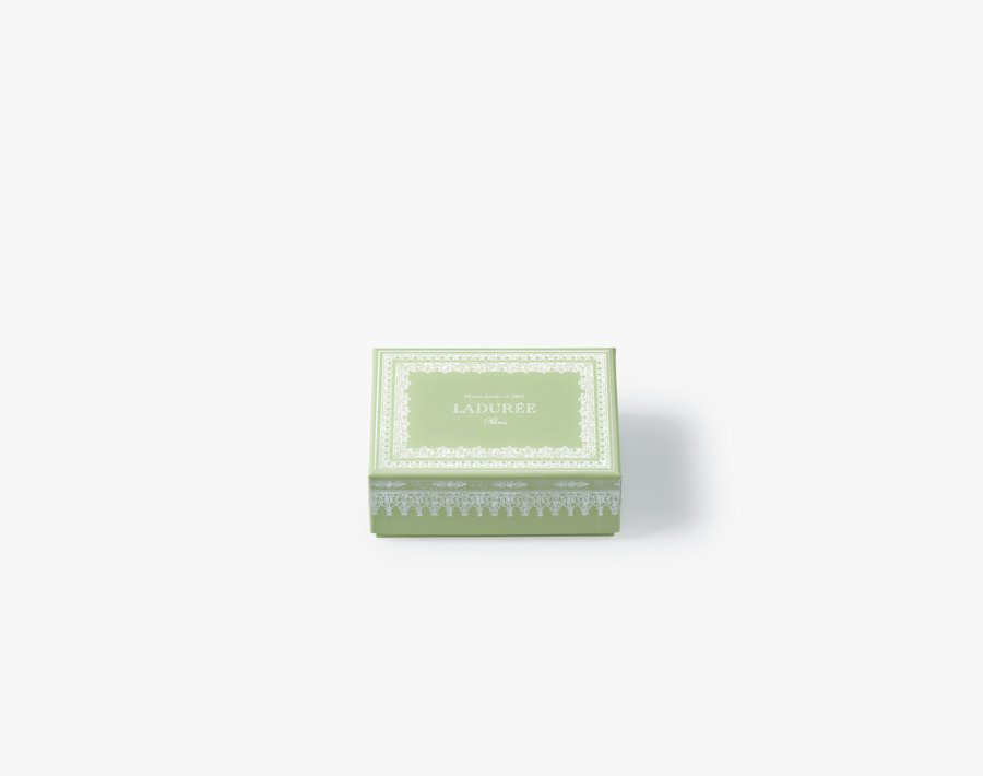 Coffret de 8 macarons Napoléon III vert Coffret de 8 macarons Napoléon III vert